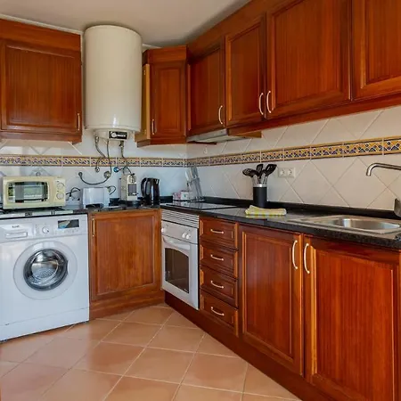 2bdr Duplex W Ac & Pool In By Lovelystay * Портіман